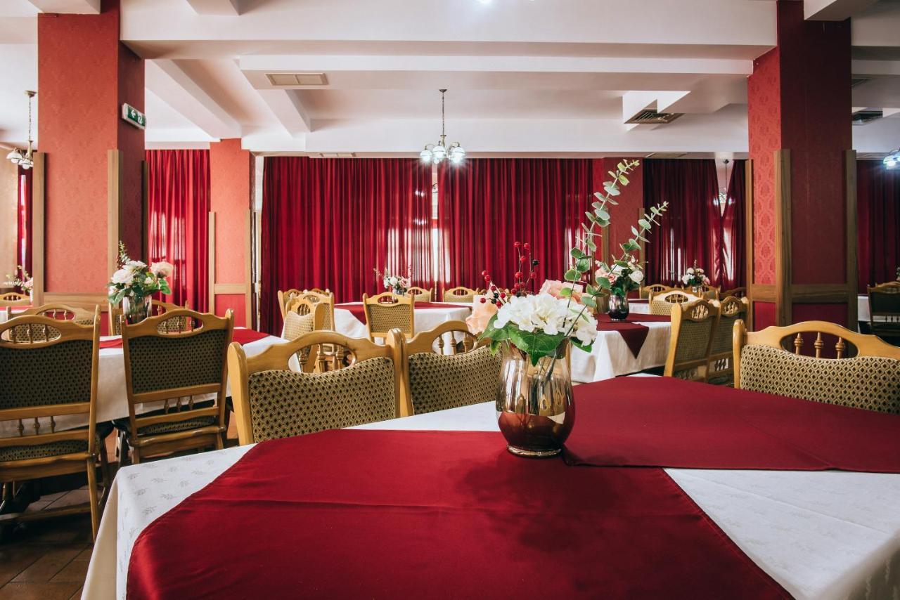 Casa Rubin Hotel Gura Humorului Ngoại thất bức ảnh
