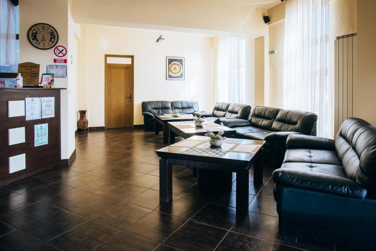 Casa Rubin Hotel Gura Humorului Ngoại thất bức ảnh