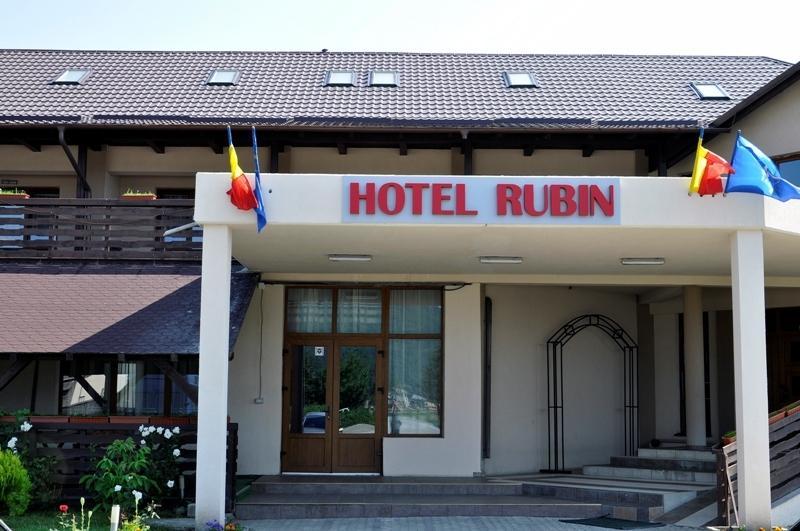 Casa Rubin Hotel Gura Humorului Ngoại thất bức ảnh
